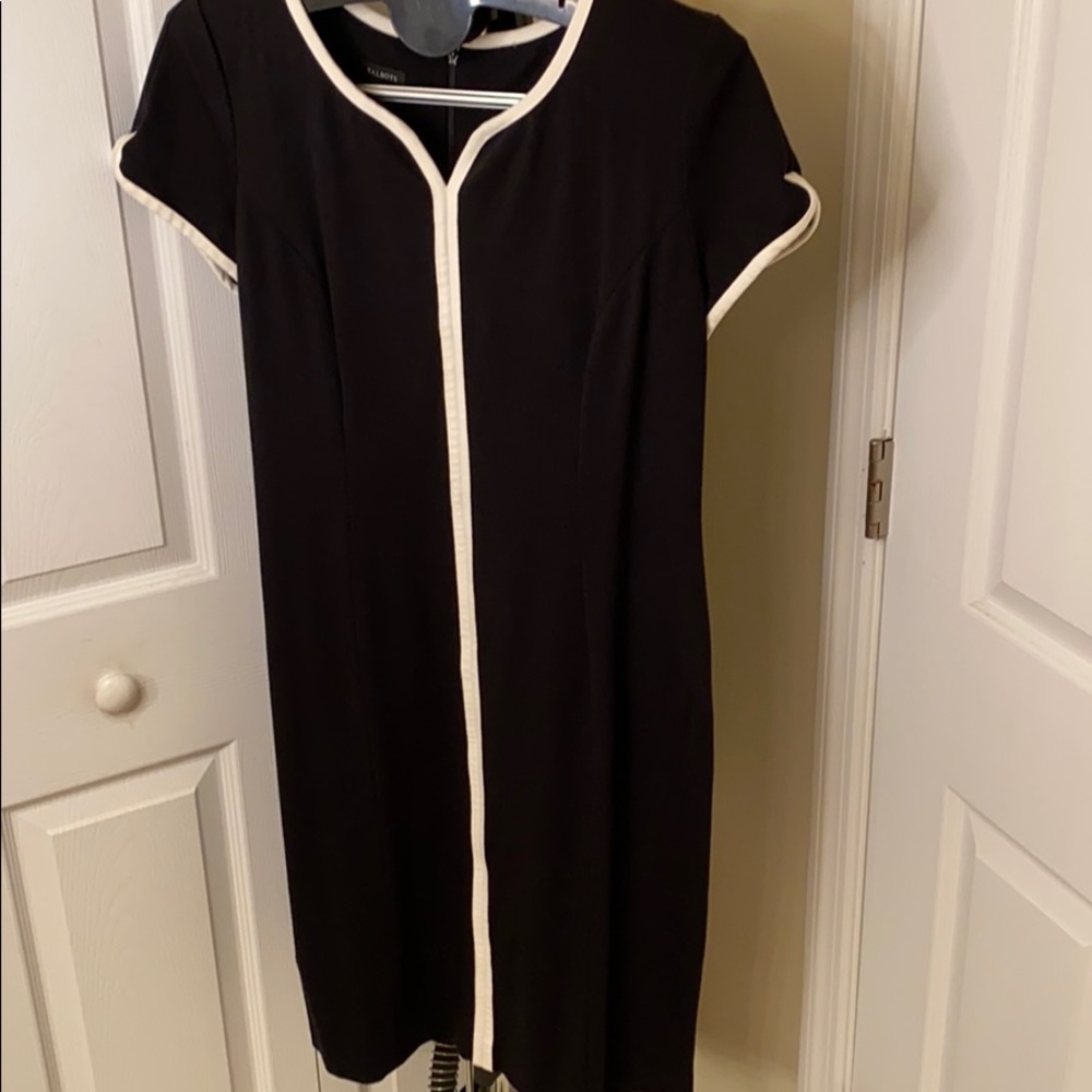 Black/Ecru Ponte dress 👗